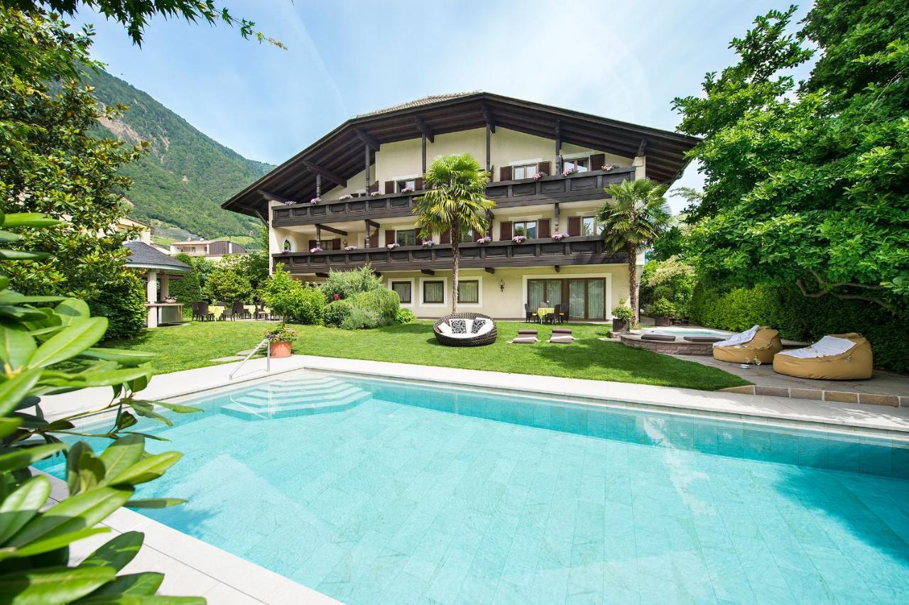Hotel Verena Lana Exterior photo
